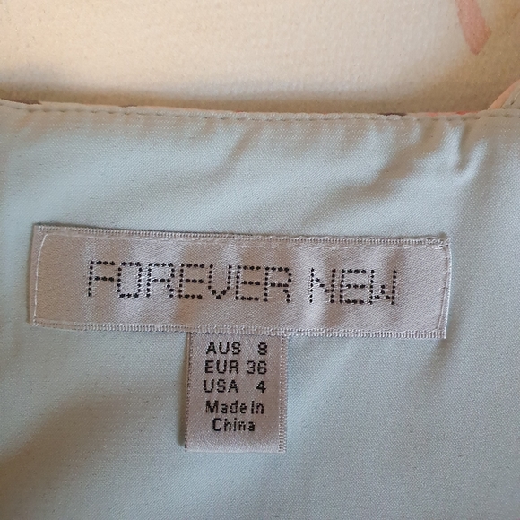 NWOT Forever new floral dress Sze 8  fit & flare wedding cocktail bustier frill - Picture 5 of 6